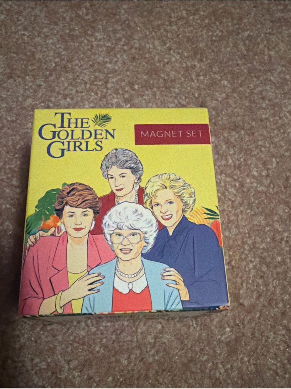 NIB  Running Press The Golden Girls Magnet Set